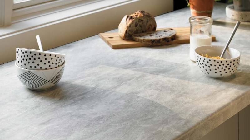 ویژگی‌ها و مزایای روکش HPL چیست؟